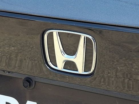 Certified 2025 Honda Accord LX image 27