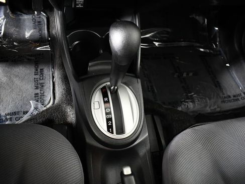 Used 2011 Honda Fit image 25