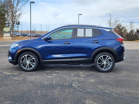 Used 2023 Buick Encore GX Select image 3