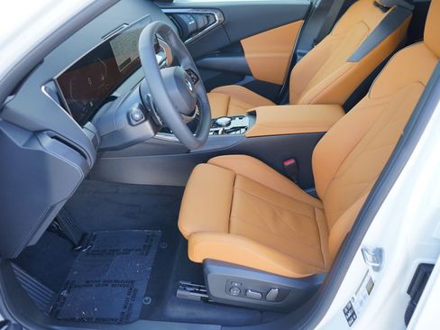 Used 2025 BMW X3 xDrive30i w/ Premium Package image 10