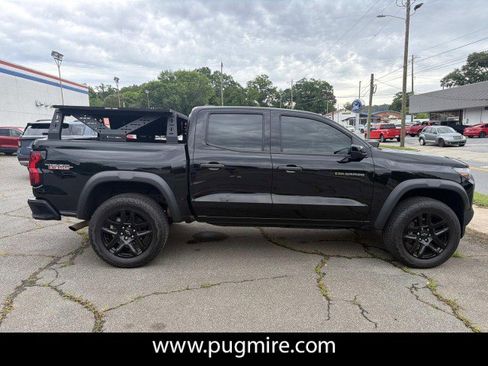 Used 2023 Chevrolet Colorado Trail Boss w/ Technology Package AWD/4WD image 7
