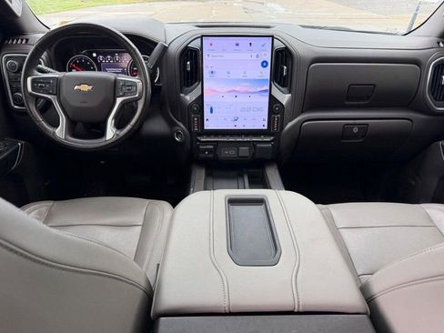 Used 2020 Chevrolet Silverado 1500 LTZ w/ LTZ Premium Package AWD/4WD image 9