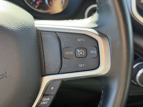 Used 2024 RAM 2500 Big Horn w/ Bed Utility Group image 17