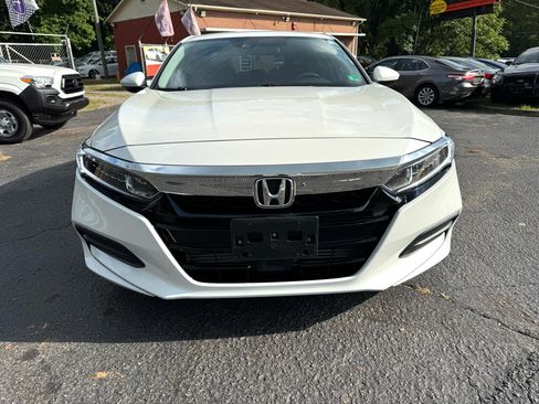 Used 2019 Honda Accord LX image 2