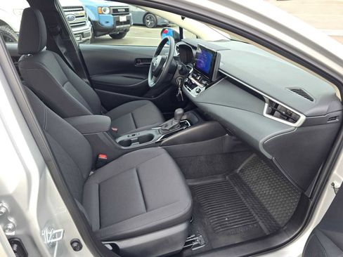 Certified 2025 Toyota Corolla LE image 11