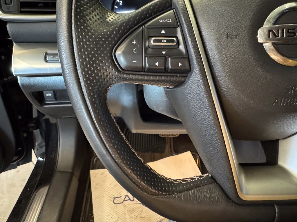 Used 2020 Nissan Maxima 3.5 SV w/ Floor Mat Group FWD image 11