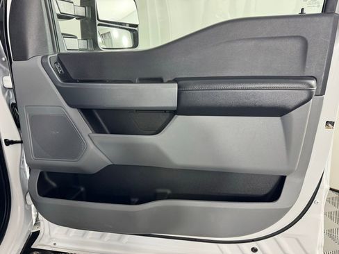 Used 2024 Ford F350 XLT w/ FX4 Off-Road Package AWD/4WD image 26