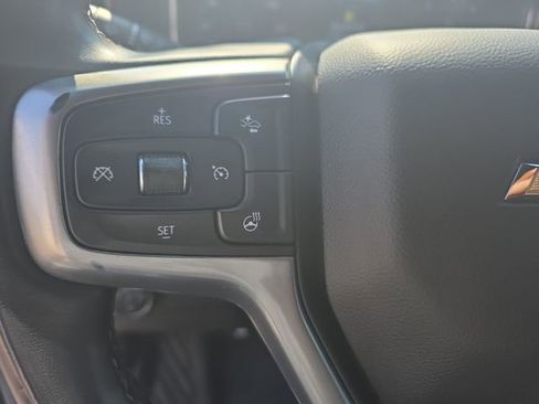 Used 2024 Chevrolet Silverado 2500 LT AWD/4WD image 18