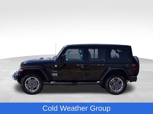 Used 2021 Jeep Wrangler Unlimited Sahara AWD/4WD image 5