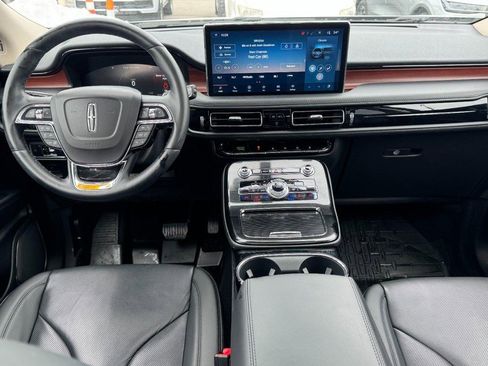 Certified 2022 Lincoln Nautilus Reserve w/ Equipment Group 201A image 9