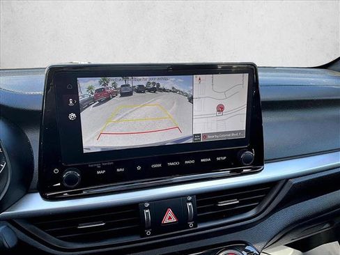 Used 2024 Kia Forte GT-Line w/ GT-Line Premium Package image 22