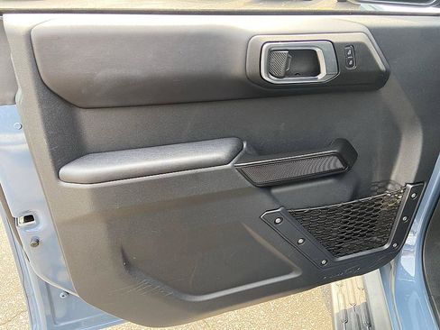 Used 2025 Ford Bronco Outer Banks AWD/4WD image 9