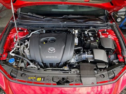Used 2020 MAZDA MAZDA3 Hatchback w/ Premium Package FWD image 10