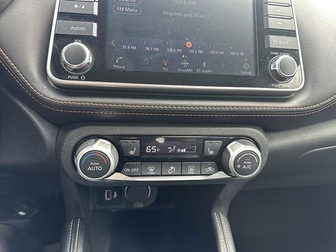 Certified 2020 Nissan Kicks SR w/ SR Premium Package image 29