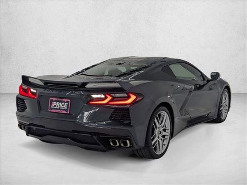 Used 2021 Chevrolet Corvette Stingray Preferred Cpe w/ Z51 Performance Package image 4