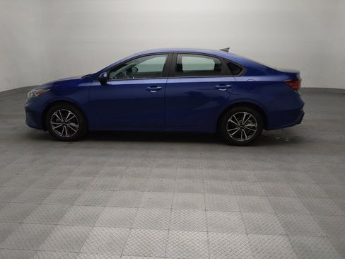 Used 2023 Kia Forte LXS FWD image 3