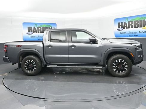 Used 2022 Nissan Frontier PRO-4X AWD/4WD image 7
