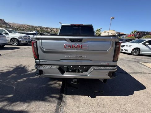 Used 2026 GMC Sierra 3500 AT4 w/ AT4 Premium Plus Package AWD/4WD image 4
