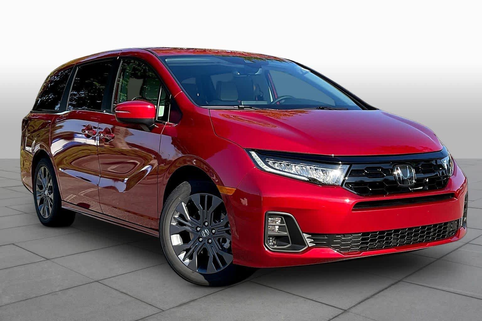 New 2027 Honda Odyssey Touring image 2