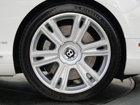 Used 2018 Bentley Continental GT AWD/4WD image 33