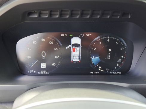 Used 2020 Volvo XC90 T5 Momentum image 18