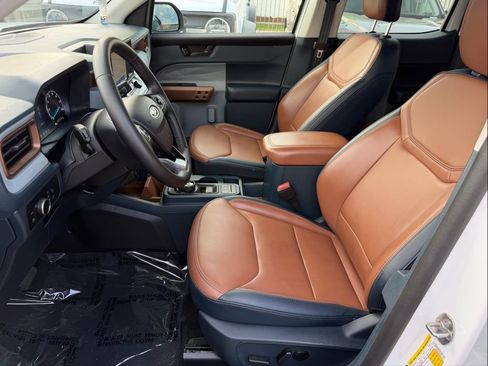 Certified 2024 Ford Maverick Lariat image 16