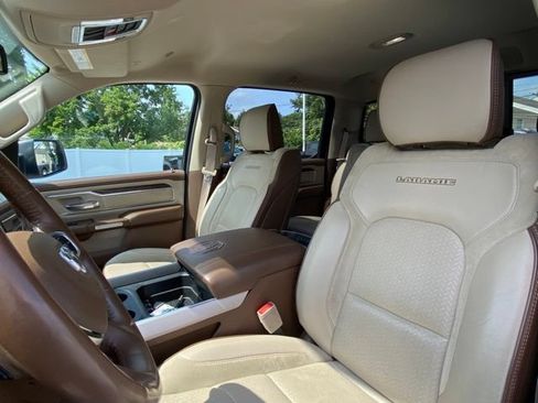 Used 2020 RAM 1500 Laramie AWD/4WD image 14