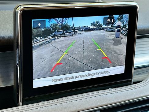 Used 2021 Lincoln Corsair FWD image 13