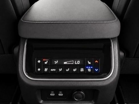Used 2025 INFINITI QX80 Sensory AWD/4WD image 25
