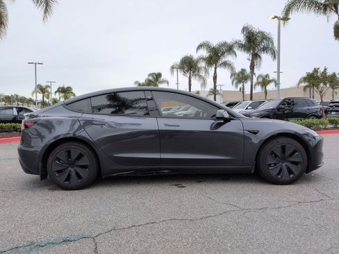 Used 2024 Tesla Model 3 image 11