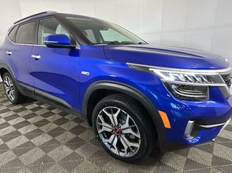 Used 2022 Kia Seltos SX w/ Sunroof Package AWD/4WD video 2