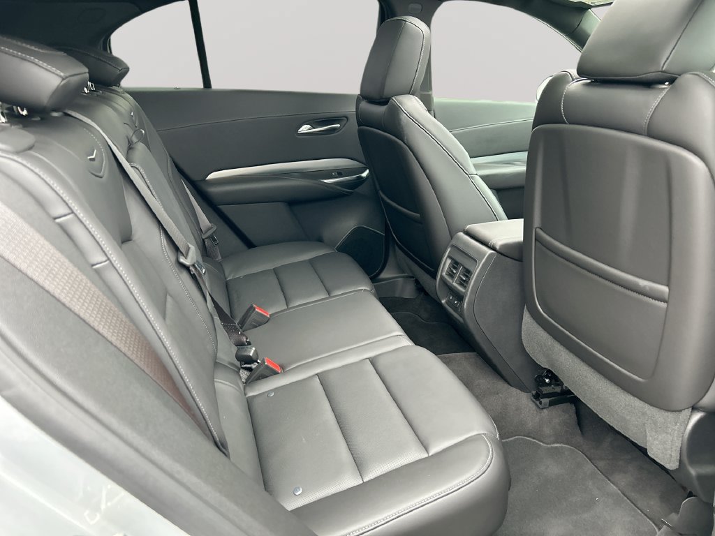 Used 2019 Cadillac XT4 Premium Luxury AWD/4WD image 27