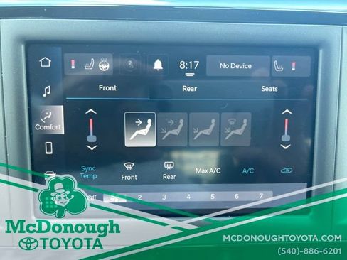 Used 2023 Chrysler Voyager LX FWD image 15