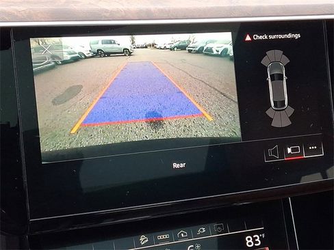 Used 2022 Audi e-tron Premium image 14