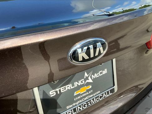 Used 2018 Kia Forte LX FWD image 10