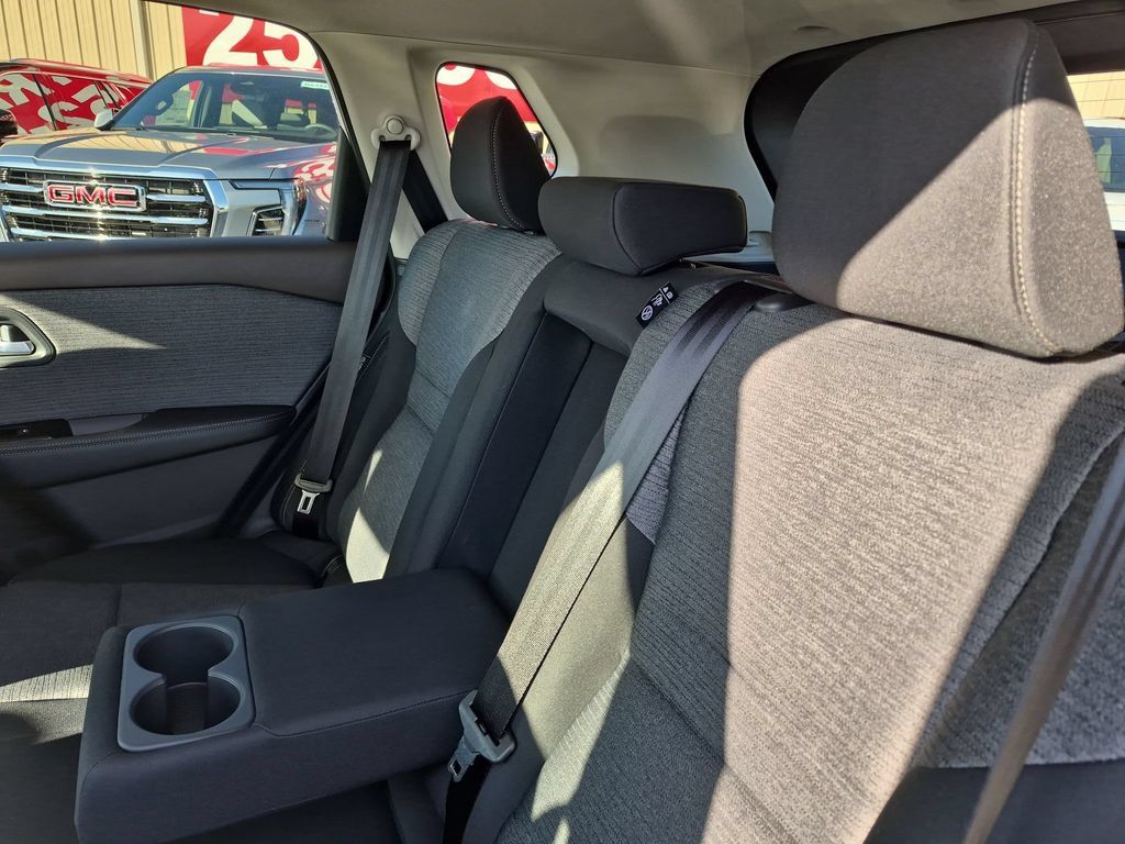 Used 2023 Nissan Rogue SV FWD image 26