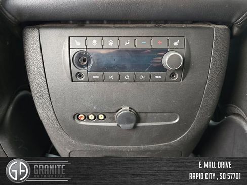 Used 2011 GMC Yukon Denali AWD/4WD image 35