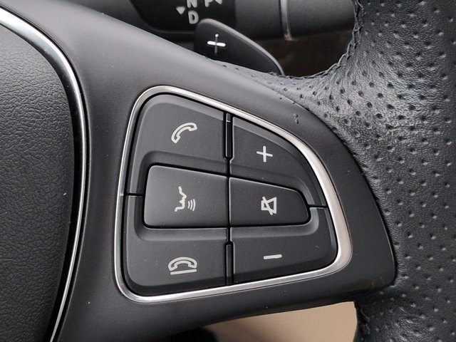Used 2018 Mercedes-Benz CLA 250 image 23