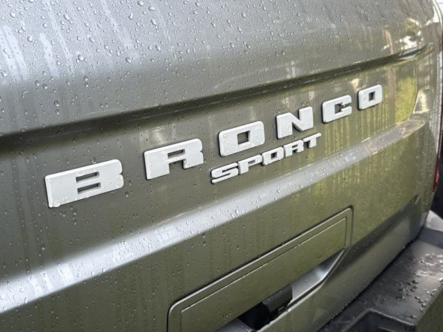 Used 2023 Ford Bronco Sport Outer Banks w/ Tech Package AWD/4WD image 10