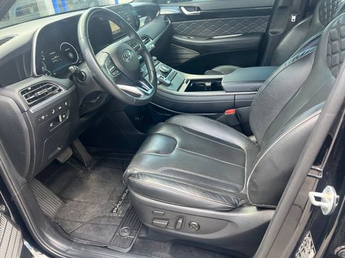 Used 2020 Hyundai Palisade Limited FWD image 3