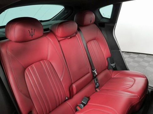 Certified 2022 Maserati Levante GT image 22