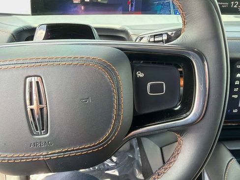 Used 2025 Lincoln Navigator L Black Label AWD/4WD image 26