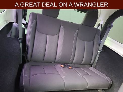 Used 2013 Jeep Wrangler Rubicon w/ PWR Convenience Group image 40