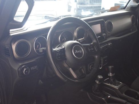 Used 2018 Jeep Wrangler Unlimited Sport S AWD/4WD image 44