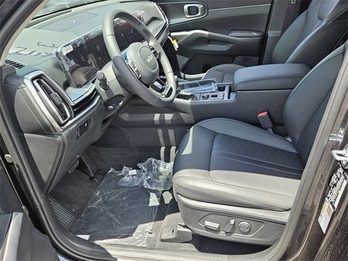 New 2025 Kia Sorento S w/ Panoramic Sunroof Package image 4