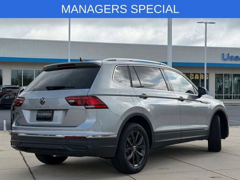 Used 2023 Volkswagen Tiguan SE FWD image 8