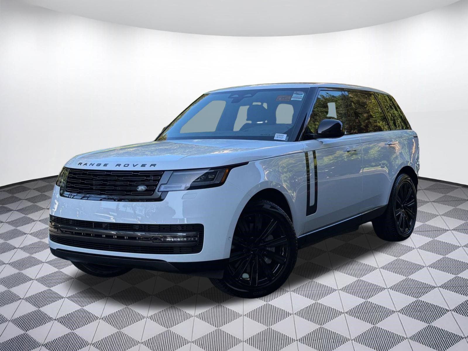 Used 2026 Land Rover Range Rover SE AWD/4WD image 1