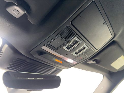 Used 2021 Land Rover Range Rover Evoque R-Dynamic SE image 73