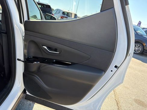 Used 2025 Hyundai Santa Cruz Limited image 16