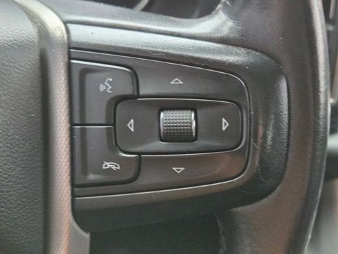 Used 2021 GMC Yukon XL Denali image 16